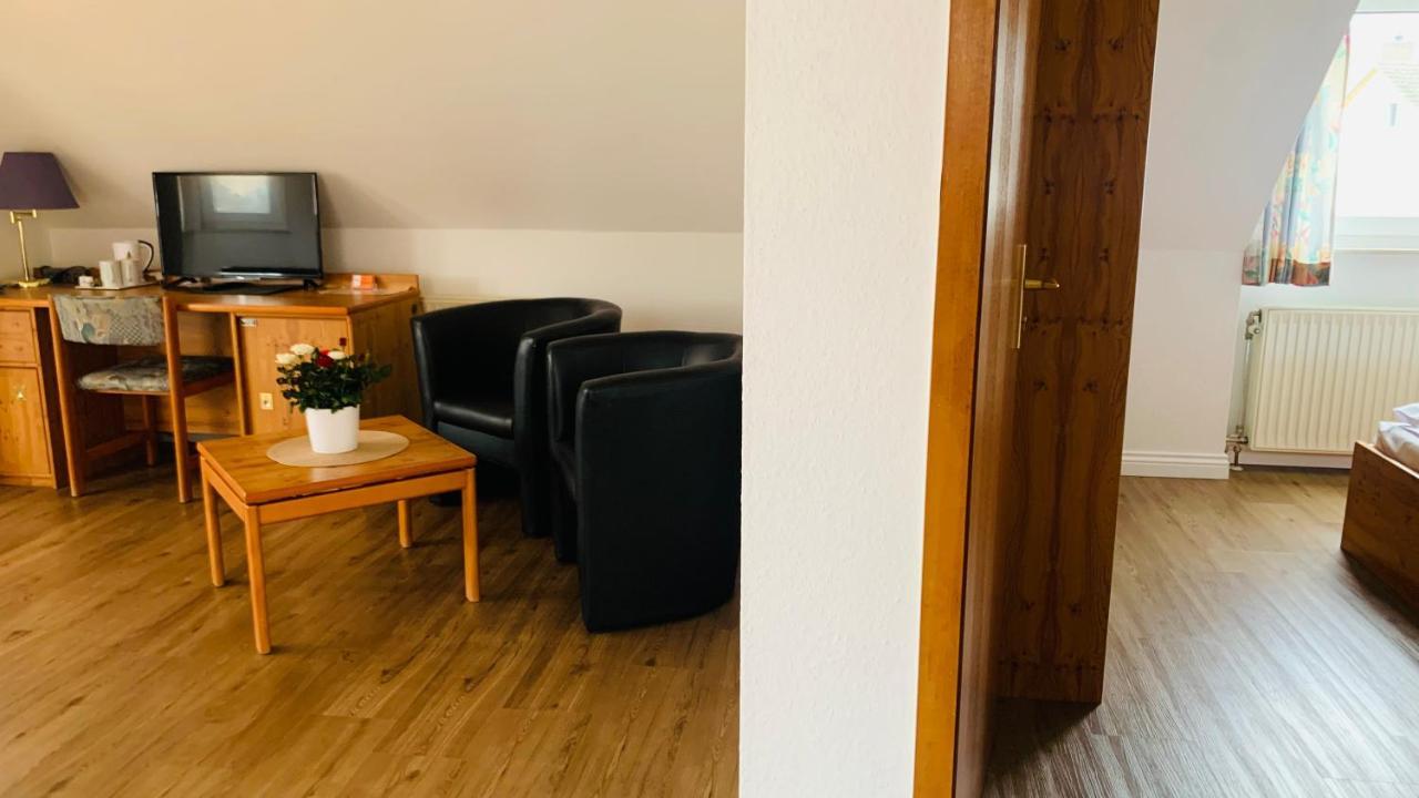 Hotel Garni Rosbach vor der Hohe Ngoại thất bức ảnh