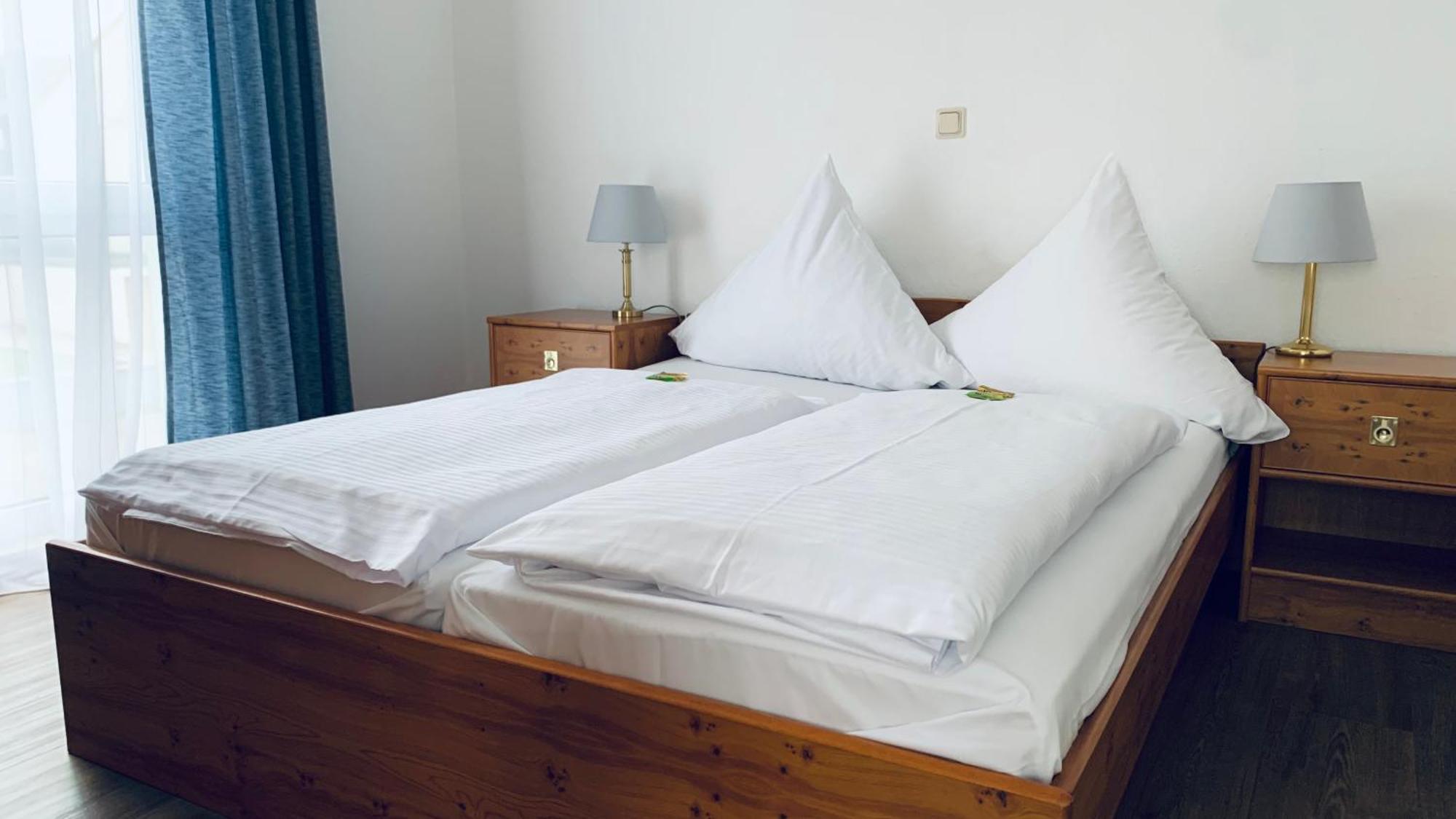 Hotel Garni Rosbach vor der Hohe Ngoại thất bức ảnh